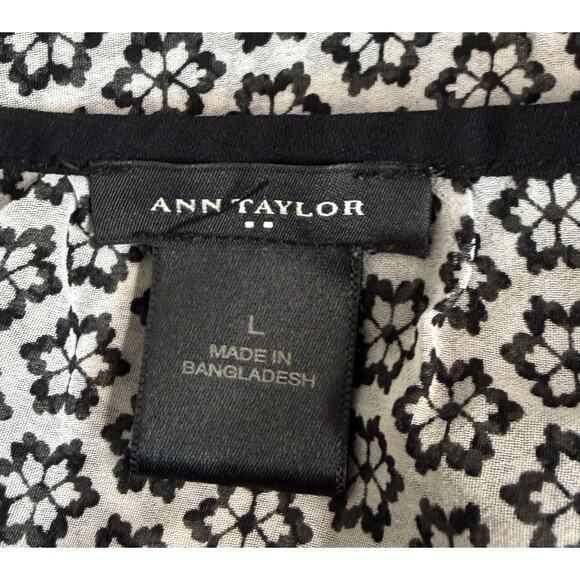 Ann Taylor Black White Floral Large Sheer Blouse Tie Neck 3/4 Keyhole Women EUC - Picture 8 of 9